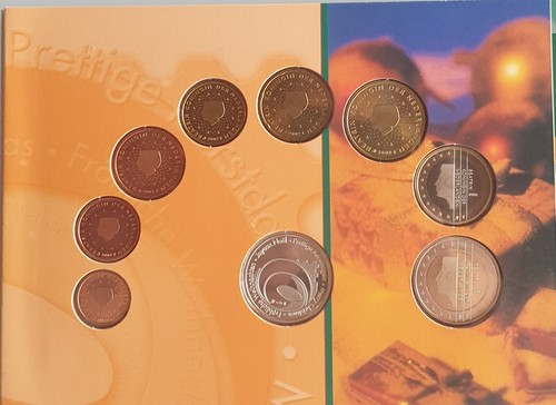 NEDERLAND, Euromuntset 2002 **KERST, 1 cent t/m 2 € ** + EEN ZILVEREN PENNING ! - Imagen 2 de 9