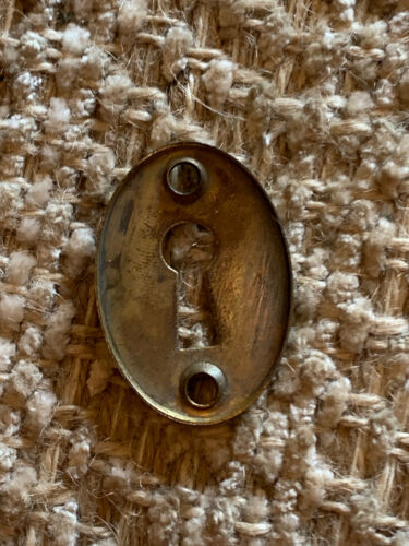Antique Brass Key Hole Cover Escutcheon - Picture 2 of 8