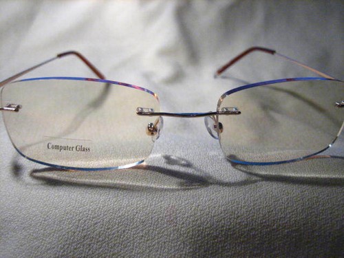 Nearly Invisible - FRAMELESS TABLET / COMPUTER READING GLASSES + FREE CASE 1098c - Picture 3 of 10