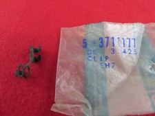 NOS 1958-1971 CORVETTE CAMARO NOVA CHEVELLE CARBUERTOR ROD SWIVEL CLIP 3711177