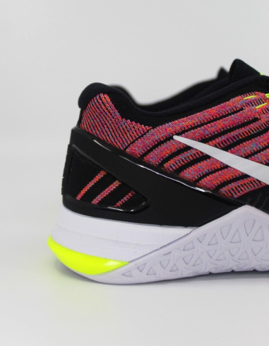 Nike Metcon DSX Flyknit Negro Blanco Voltio Azul Cloro 849809-011 - Imagen 3 de 19