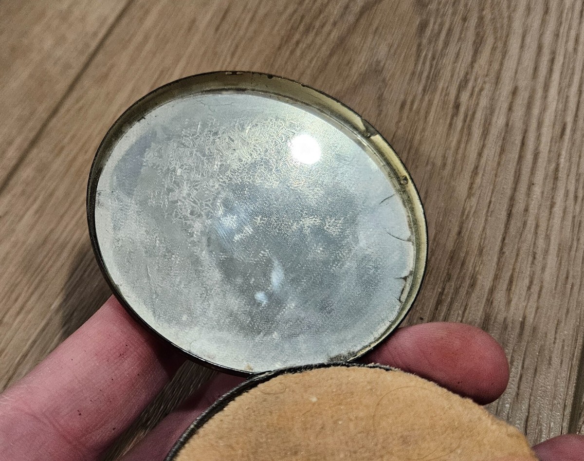 Vintage Dorset Fifth Avenue Powder Makeup Compact with