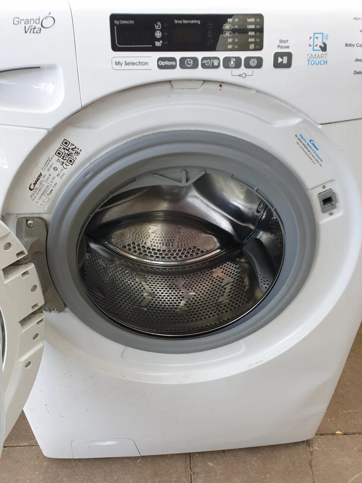 CANDY GRAND O VITA GVS 169D3/1 - 80 WASHING MACHINE - STRIPPING FOR PARTS - Image 3 of 4