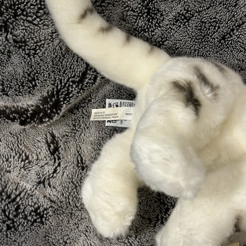 NWT Webkinz Signature White Tiger Plush w/ Code Stuffed Animal Ganz Retired Cat - Picture 9 of 10