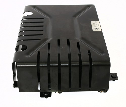 1999-02 Volkswagen GLI Jetta Audio Radio Amplifier Part Number 1J5-035-456A - Picture 2 of 6