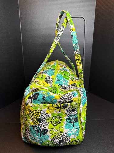 Vera Bradley DUFFEL Bag Travel Zip Tote LIMES UP Weekend Overnight - Picture 2 of 10
