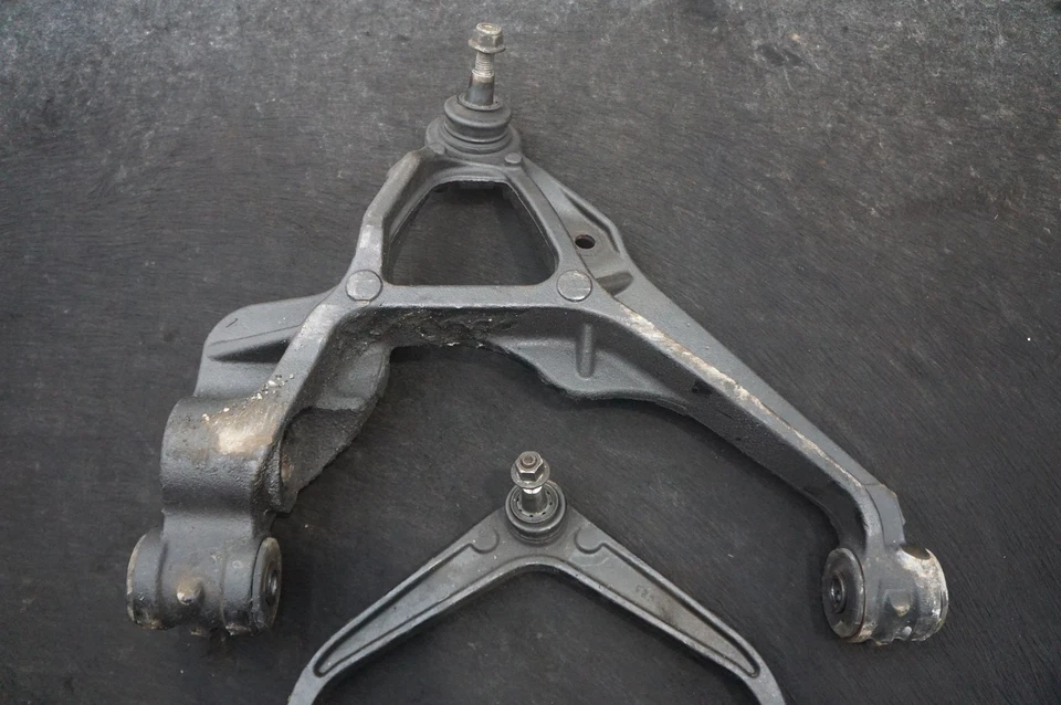 Juego Brazo Inferior Superior Delantero Derecho 23207778 Chevrolet Silverado 3500 2011-19 *Nota* Foto 4 de 4