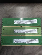 3xSK HYNIX 8GB DDR5-5600B-UC0-1010-XT UDIMM (24GB Total)
