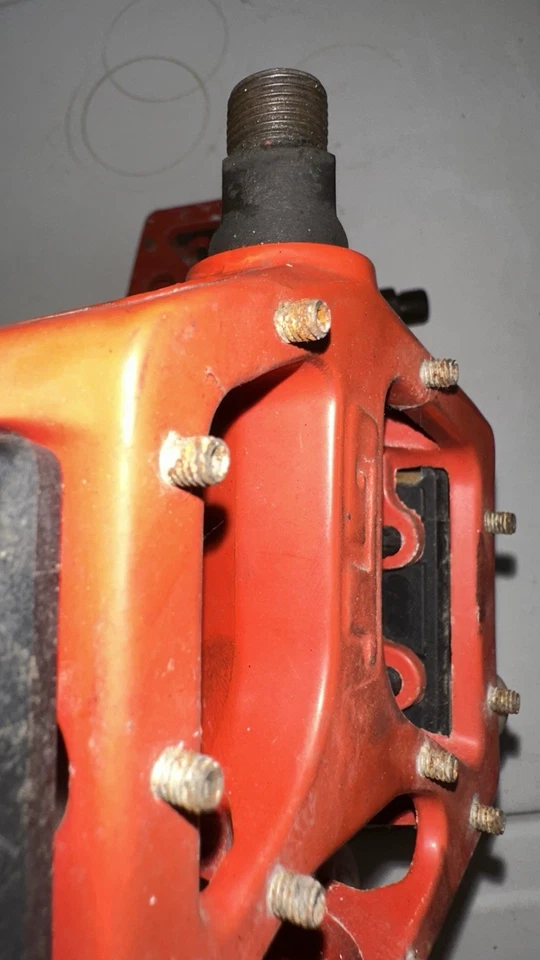 GT Bicycle Bmx Bike Pedals Pair Old School Vintage Good Working - Image 4 of 4