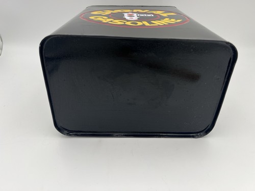 "SIGNAL GASOLINE" 2-GALLON METAL W/BRASS LID OIL CAN (12"x 9.5") VERY NICE CAN - Picture 7 of 9