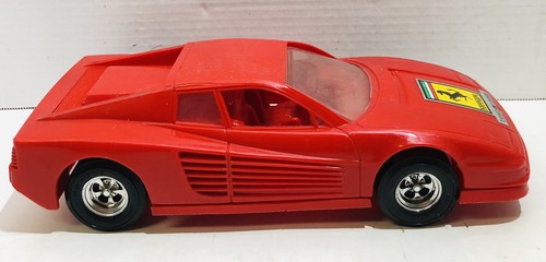 Vintage Tootsietoy Plastic Red Ferrari Testarossa 11” Made In The USA 1980s - Picture 4 of 7