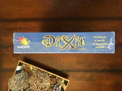 NEW! Dixit Journey A Picture Worths 1,000 Words Family Board Game Factory Sealed - Picture 6 of 8