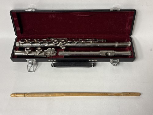 Jupiter SFL-511 Flute w/ Carry Case - Picture 3 of 3