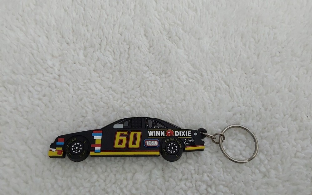 NASCAR # 60 Keychain Race Car Keyring Racing Collectibles