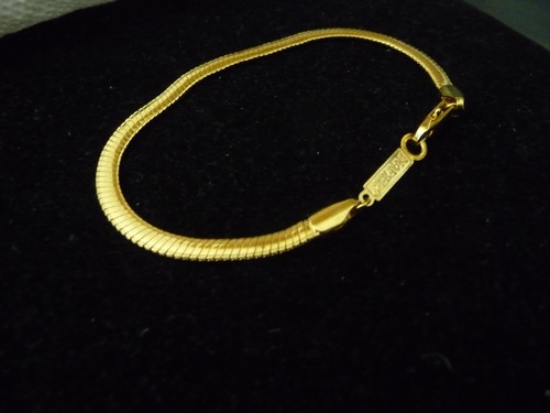 NAPIER DELICATE GOLD TONE CHAIN 1/4'' W X 6 1/2'' LONG WRAP BRACELET #26/14 - Picture 4 of 4