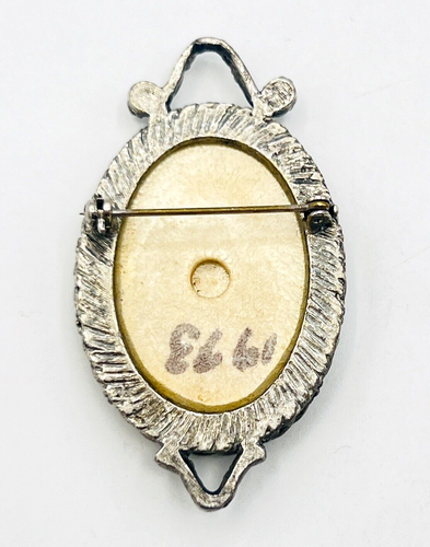 Vintage Etched Pewter Hand Painted Floral Stone Brooch - Picture 5 of 7