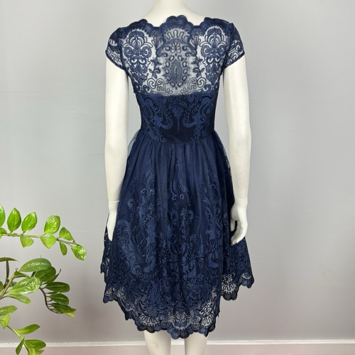 Vestido CHI CHI Londres Talla 8 Abril Patinador Formal Escote Festoneado Azul NUEVO - Imagen 8 de 14
