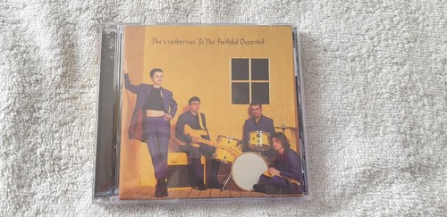 CD -- Cranberries- To The Faithful Departed- LN- 1996- Island-USA- Free Shipping - Picture 4 of 4