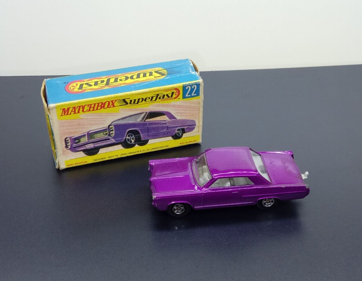 イギリス マッチボックス（matchbox） superfast PONTIAC