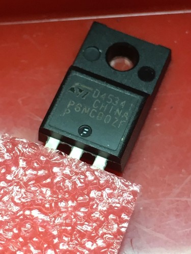 ST P6NC80ZFP STP6NC80ZFP N-CHANNEL 800V 5.4A TO-220FP MOSFET NEW!! - Picture 1 of 2