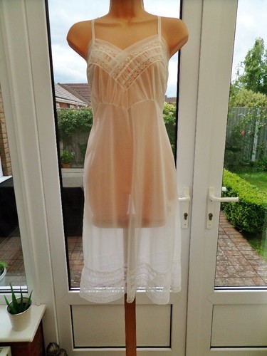 V43 VTG SIDROY 60'S ULTRA SHEER WHITE RUCHED NYLON SLIP CHEMISE 12/14 39" NWOT - Picture 8 of 13