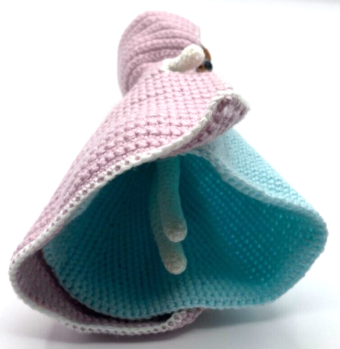 Crochet Amigurumi Doll With Blue Dress And Removable Cape - Picture 16 of 18