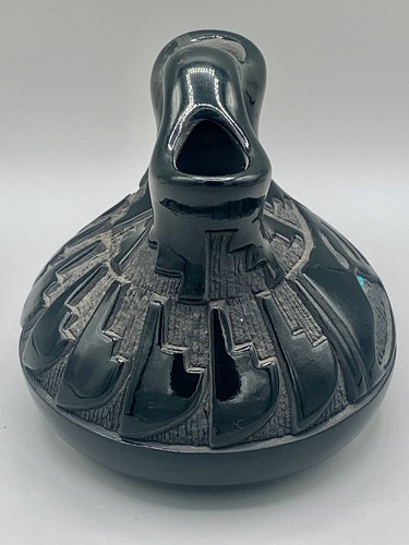 Kim Licheni Santa Clara Pottery Blackware Wedding Vase with Turquoise - Picture 4 of 10