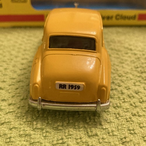 Seerol Die-Cast Rolls Royce Silver Cloud-Yellow - Bild 4 von 9