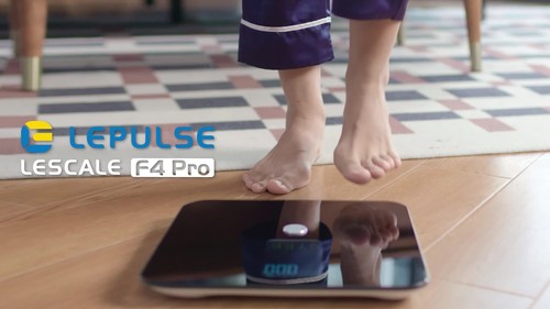 Smart Body Scale 22 Parameters Measurement Bluetooth Bathroom Scale Rechargeable - Video 1 of 1