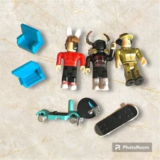 8 Pieces ROBLOX  Toys 3 Figures  Jailbreak  Skate Park  Chairs Skateboard +++