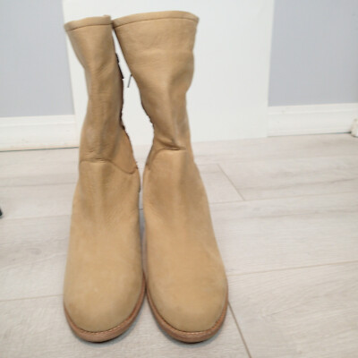 Frye Tan Suede Stacked Chunky Heeled Boots Mid Campus Size  display picture 1