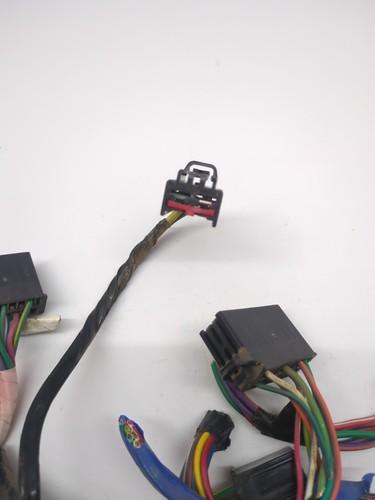 2004 Ford F-150 Fuse Box Relay Distribution Block 4L3T-14A067-AH PLUGS HARNESS - Picture 4 of 7