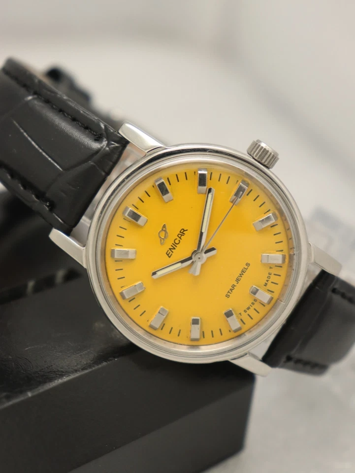 Relógio masculino usado Enicar Star Jewels corda manual feito na Suíça mostrador amarelo. - Imagem 4 de 4