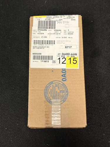 OEM GM FRONT SIDE DOOR WINDOW REGULATOR MOTOR ASM 89046086 - Picture 2 of 2