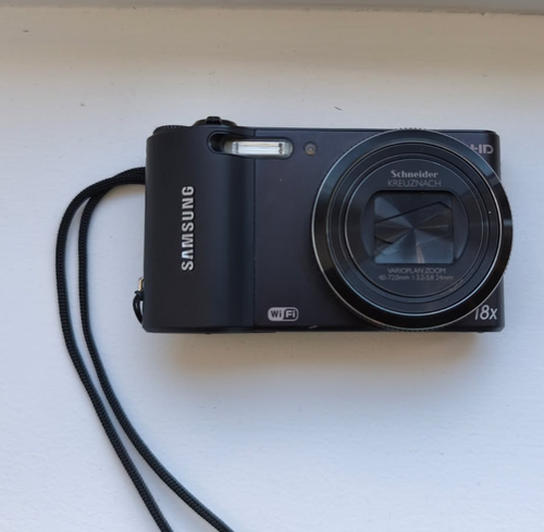 Samsung WB Series WB150F 14.2MP Digitalkamera mit Ladekabel - Schwarz