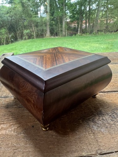 VTG Reuge Music Box Burlwood Inlay Plays "Music of the Night" Swiss Model 6309 - Picture 21 of 24