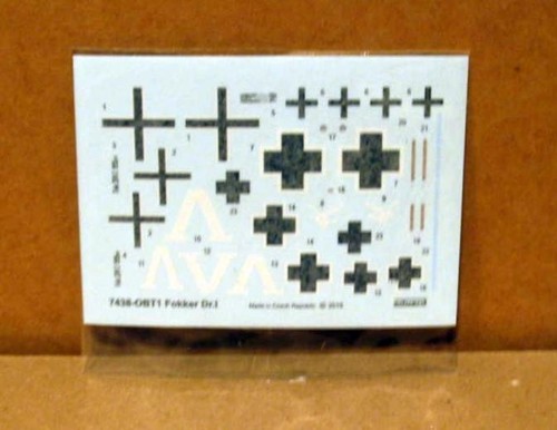 Eduard 1:72 Fokker Dr.I WWI German Triplane Fighter 7438 Weekend Edition Neu - Bild 13 von 17