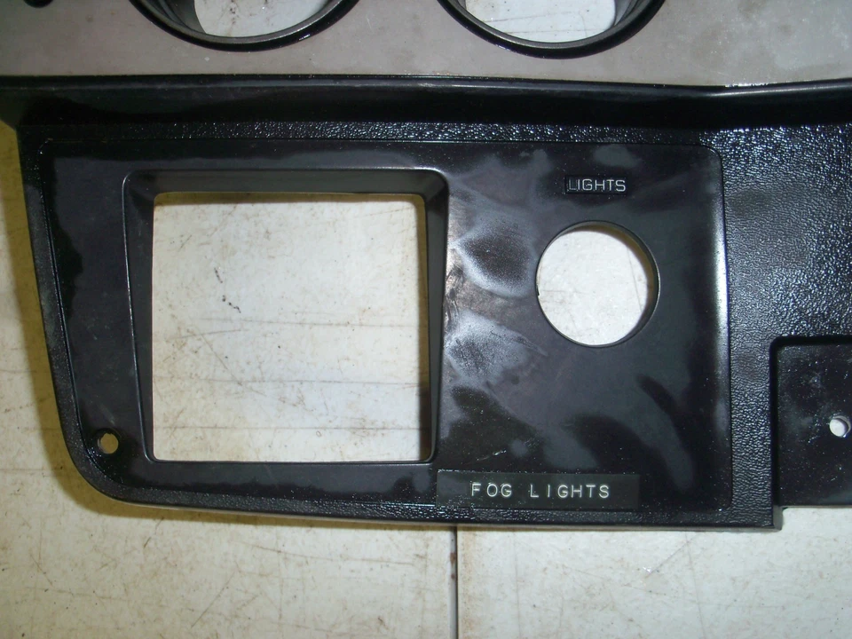 Camión Chevy GMC 84-88 de fábrica OEM bisel calibre tablero C10 K5 K10 carrocería cuadrada GM Foto 3 de 4