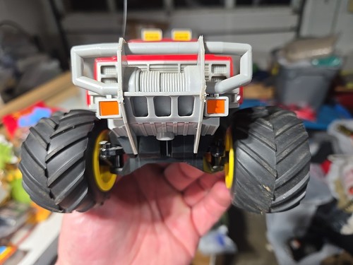 Camion 4x4 vintage RC TYCO RED CHEVY OFF ROAD ILLIMITATO SENZA TELECOMANDO - Foto 4 di 22