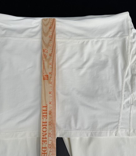 BLOQ-UV Women's Comfy Active White Tennis Skirt & Crop Leggings Ball Pocket Sz L - Picture 6 of 9