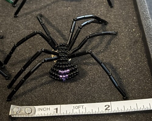 Broche araña broche artesanal con cuentas - Imagen 6 de 12