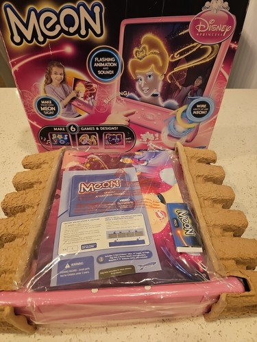 Disney Princess Toy Meon Deluxe Animation Studio Picture Maker Neon Light Up - Picture 2 of 6