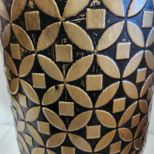 Hsorna Set of 3 Black Gold Indoor/Outdoor 8.3/9.7/11.3 Inch Large Metal Planters - Picture 8 of 12