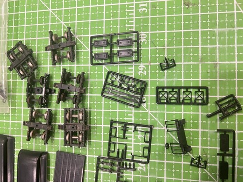 Lot Of HO Odds & Ends Parts Of Cars, building, Materials, Parts & Accessories - Picture 11 of 24