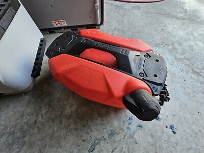 OEM Sea-Doo LinQ 3.8 Gallon Fuel Gas Caddy 295100950 | eBay OEM Sea-Doo LinQ 3.8 Gallon Fuel Gas Caddy 295100950 | eBay