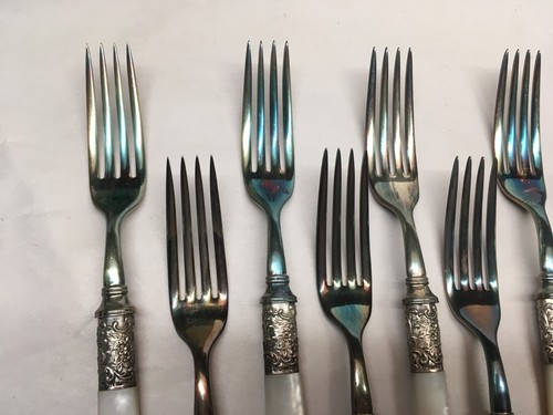 11 International Pearl Handle Flatware 13 Sterling Bolster Wreath Forks 6.5" "S" - Picture 2 of 15