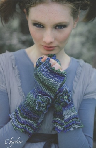 Louisa Harding Knitting Pattern Book "Shop Copy" Fade to Grey 14 Projects -Grace - Picture 6 of 11