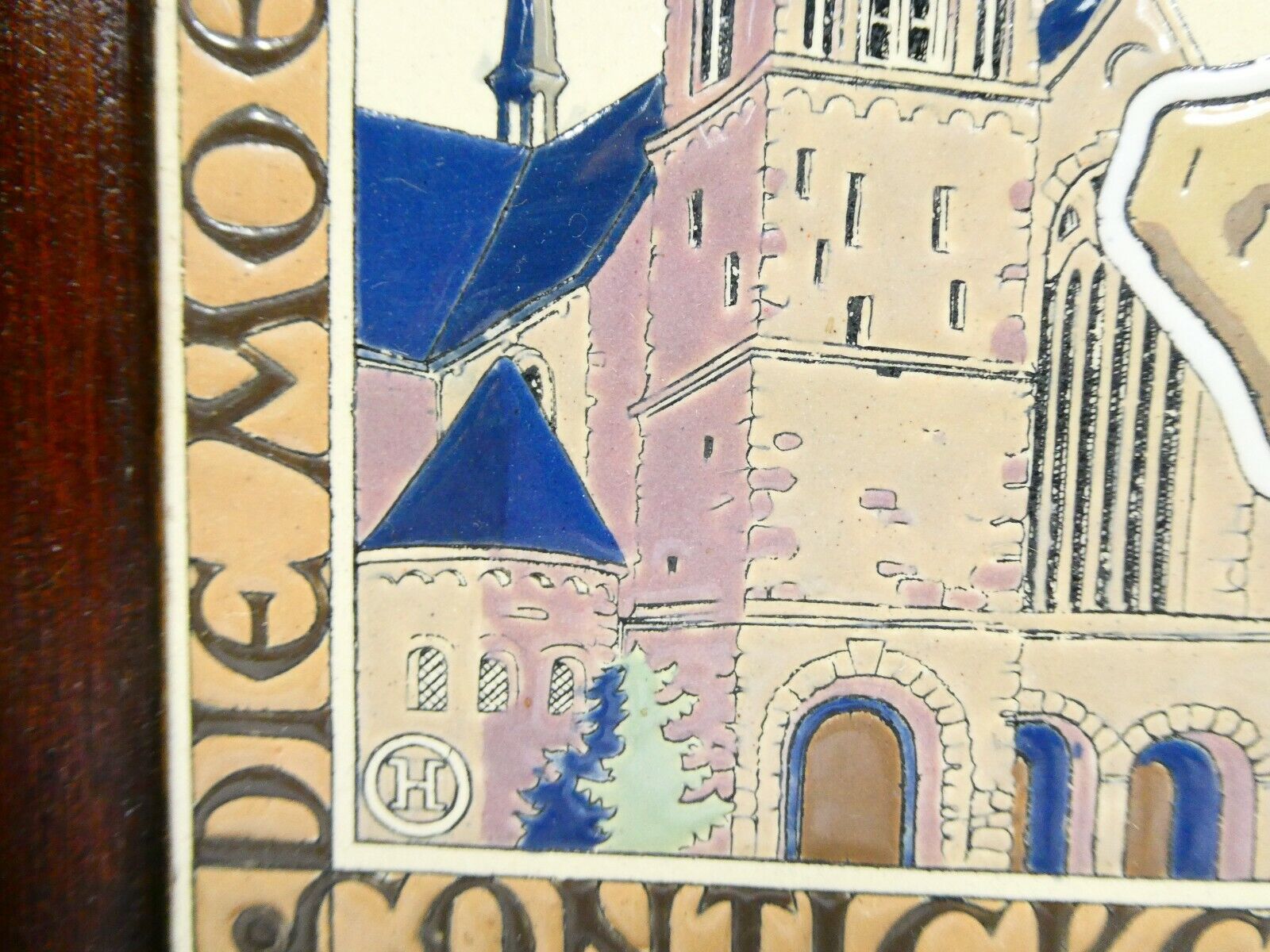 Picture 4 of 12