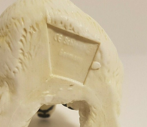 14084 Schleich: Polar Bear Cub, sitting  Version Marked on the back ref : 1D4013 - Picture 2 of 8