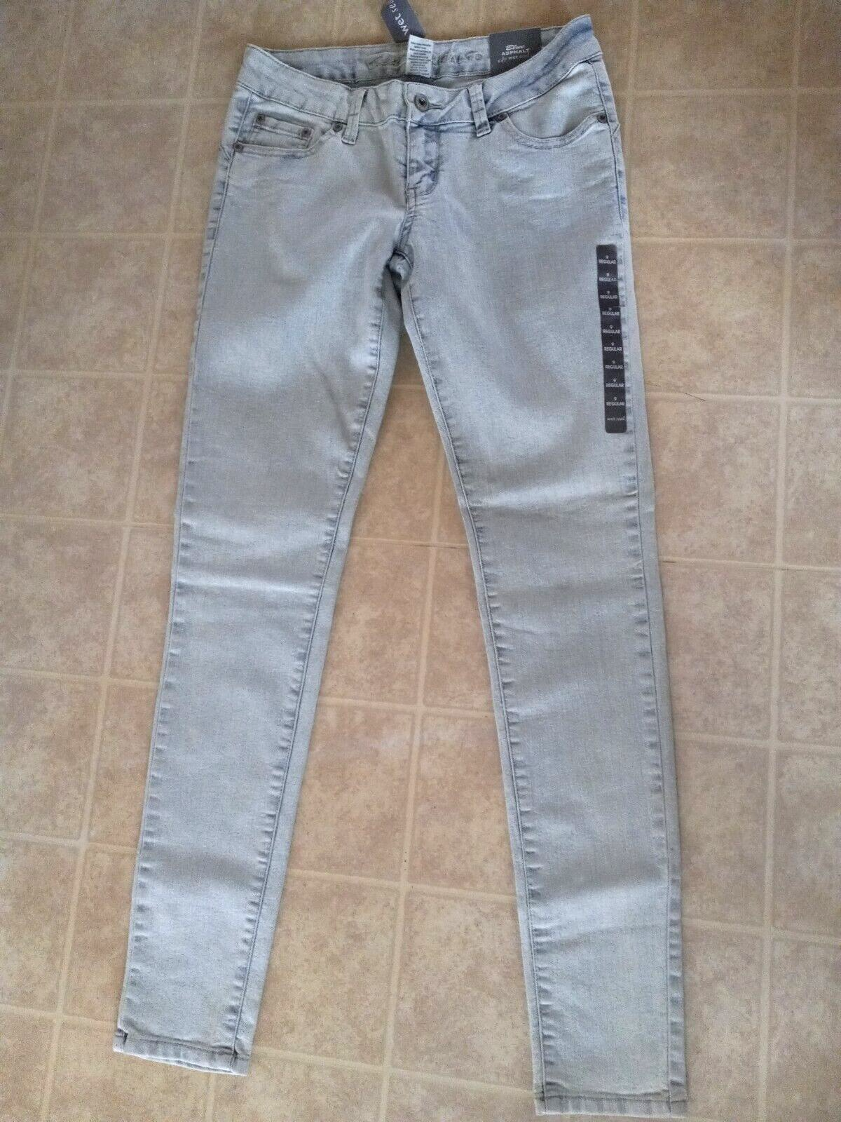 Picture 1 of 4